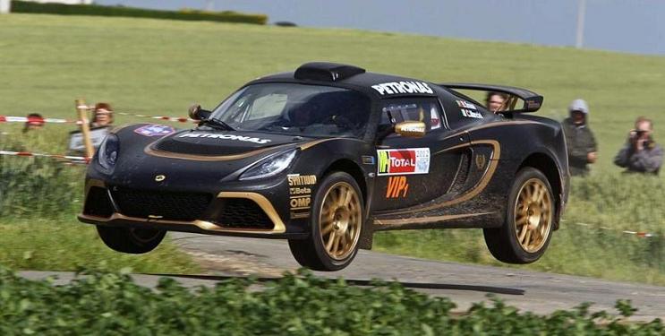 Lotus Exige rally car