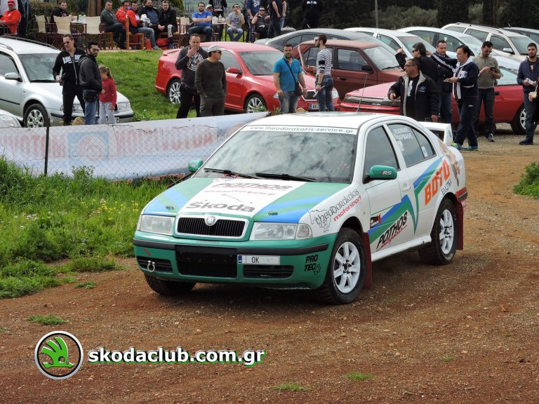 Πήρε φωτιά η πίστα στο Διαδρόμιο