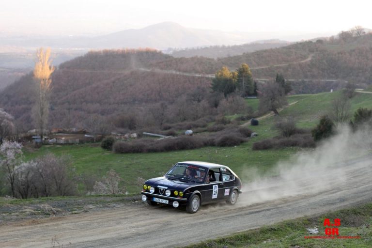 8ο Κλασσικό Ράλλυ Ελλάδος: Οι Τρίκαρδος – Χατζής έγραψαν 10′!