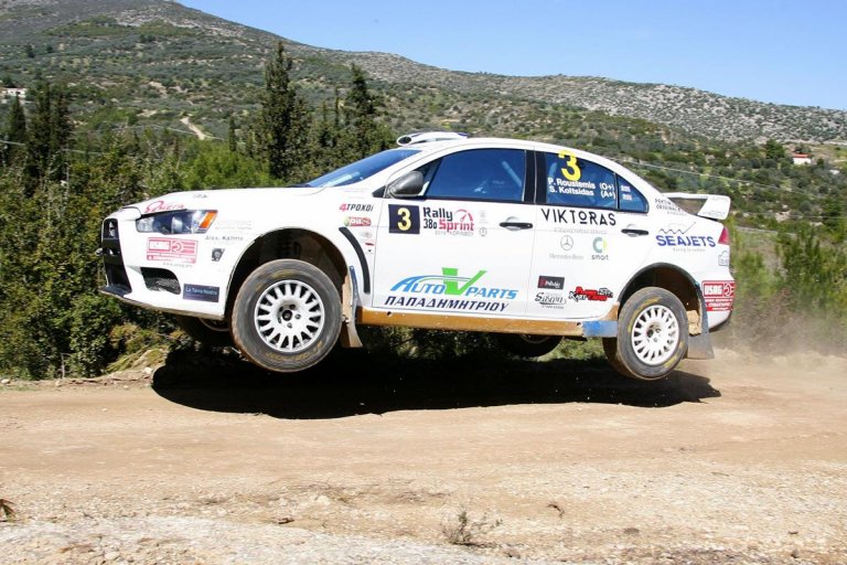 Με μάχες που κρίθηκαν στο νήμα το 38ο Rally Sprint Κορίνθου!