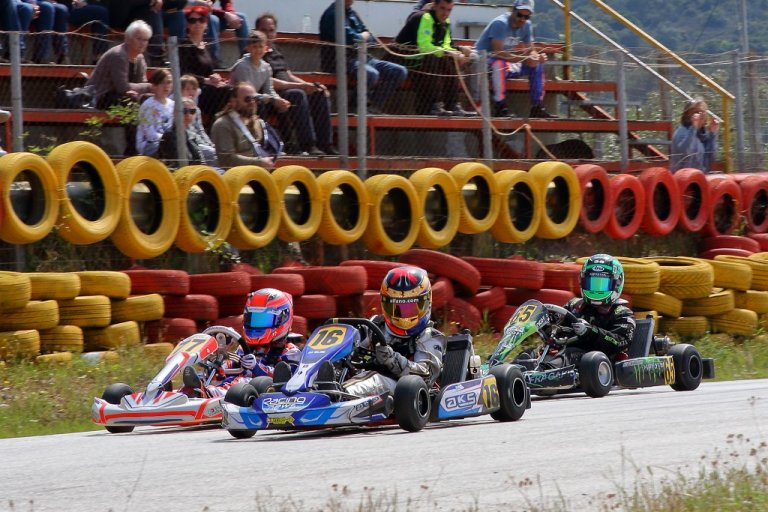 IAME Series Greece: Συγκλονιστικές Μάχες Στην Πάτρα! [video]